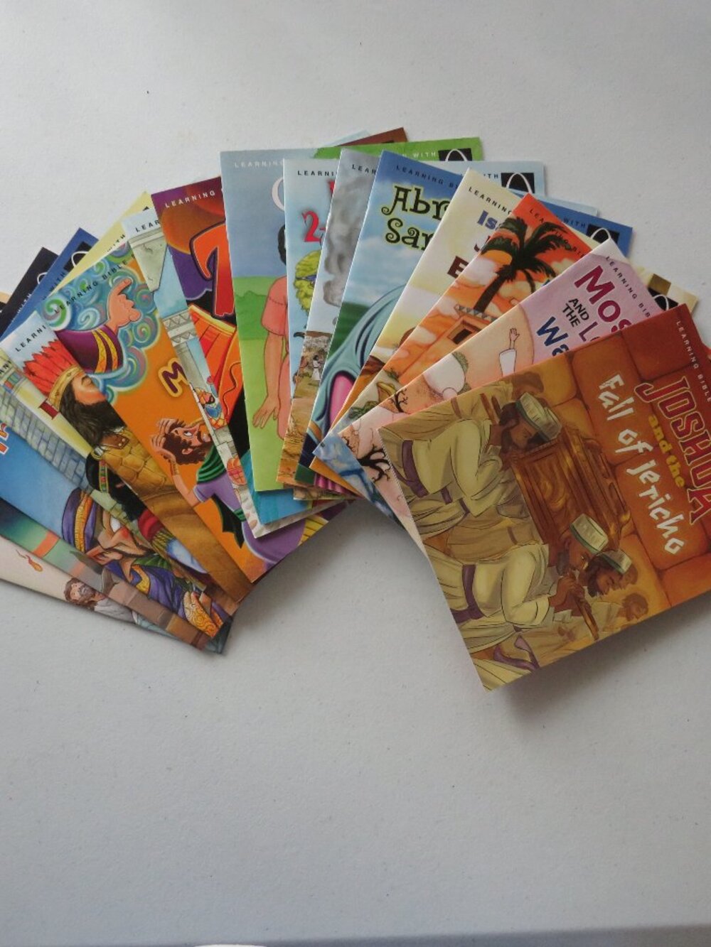 New Arch Books Series Lot of 16 Christmas Children Bible Stories Baby Jesus
